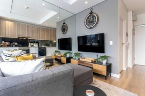 TV