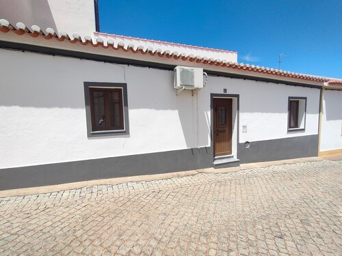Holiday Home 'Granja' with Private Garden and Air Conditioning