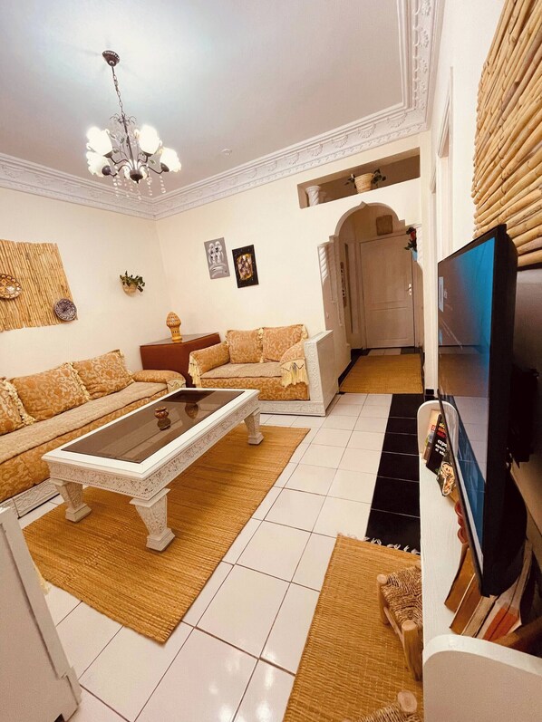 アパートメント 2 ベッドルーム バリアフリー 喫煙可 | リビングルーム