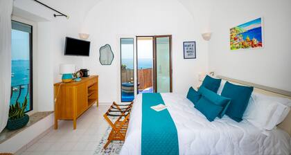 Room-breathtaking Suite With Sea View in