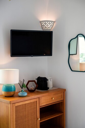 Room-breathtaking Suite With Sea View in