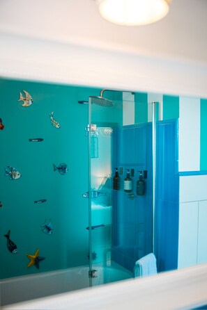 Room, 1 Bedroom, Balcony, Mountain View | Bathroom - Room-breathtaking Suite With Sea View in (Positano)