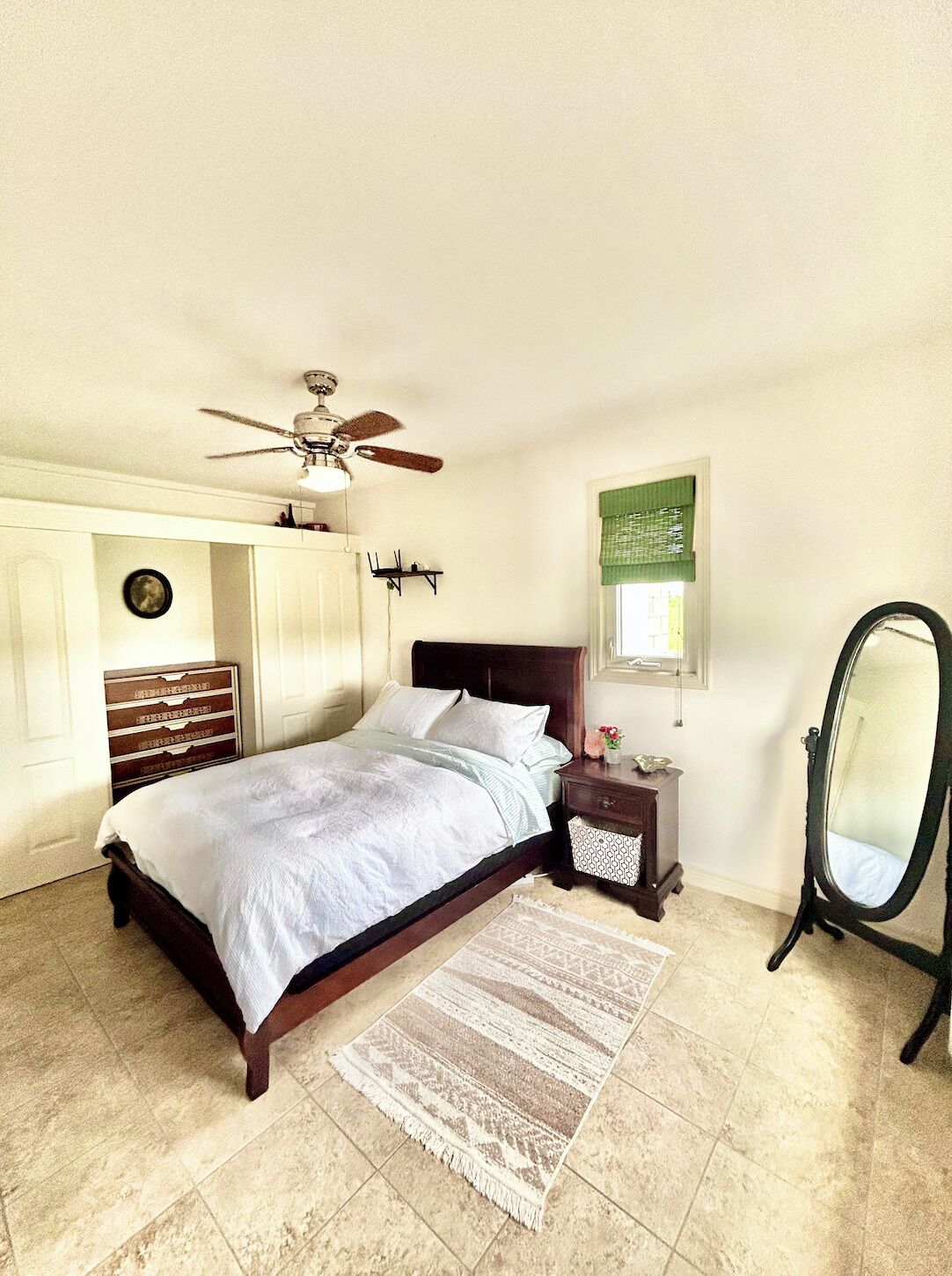 1 多间卧室、熨斗/熨衣板、旅行婴儿床、免费 WiFi