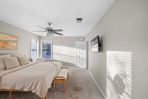 4 bedrooms, desk, iron/ironing board, free WiFi