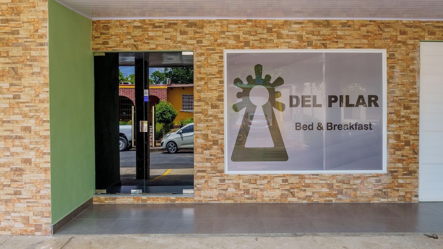 Hotel Del Pilar