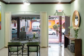 Reception - Hotel Del Pilar (Managua)