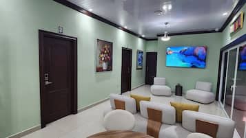 TV connectée de 19 pouces avec chaînes numériques