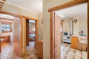 2 Schlafzimmer, Bügeleisen/Bügelbrett, WLAN, Bettwäsche