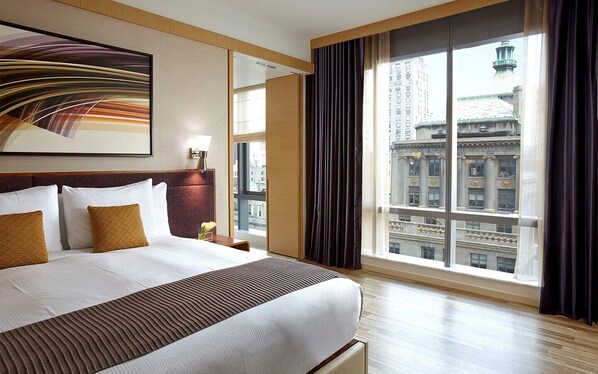 1 bedroom, in-room safe, desk, iron/ironing board