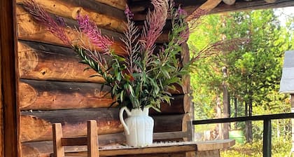 Nadina Mountian Wilderness Lodge - Off Grid Wilderness Retreat