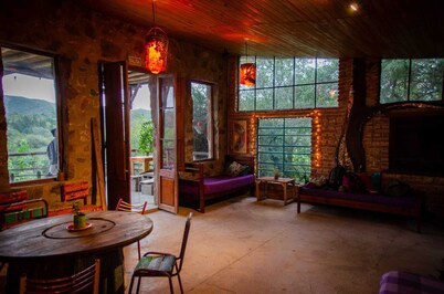 Dream House in Cordoba with Views to the Sierras, Grill and Carport