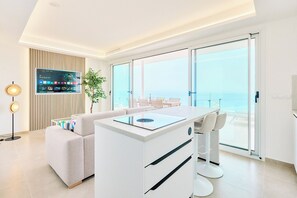 Interior - Apartment 'Bayview Hills Torrox' with Sea View, Wi-Fi and Air Conditioning (Torrox)