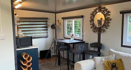 Birch Tree Lodge set in 3 Acres