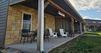 King Cabin Room Kansa