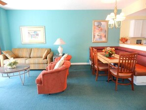 TV, lettore DVD, impianto stereo