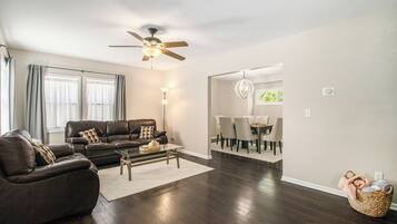 Smart TV y monitor de computadora