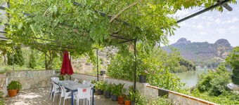 Cubo's Casa Rural El descanso del Caminito del Rey / terrace / rural setting / free Wi-Fi