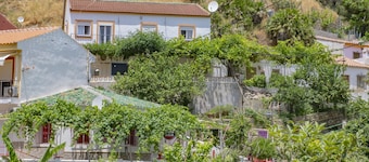 Cubo's Casa Rural El descanso del Caminito del Rey / terrasse / cadre champĂȘtre / Wi-Fi gratuit