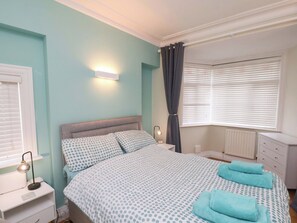 2 bedrooms, individually decorated, individually furnished, free WiFi - Falcon's Nest (Whitby)