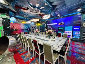 Dining - HUGE DISCOUNT LAST MINUTE DEALS MISSION TO MARS EXTREME PRIVATE ATTRACTION HOME (Davenport)