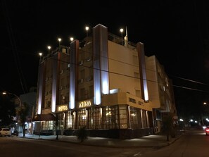 Exterior - Hotel Arona (Villa Carlos Paz)