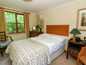 2 bedrooms, individually decorated, individually furnished, free WiFi - Penfeidr (Newport)