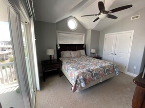 5 habitaciones, tabla de planchar con plancha y wifi 