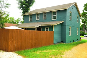 Exterior -  2-bedroom house close to Downtown, AFB, and ASU. Sleeps 6 adults (Montgomery)