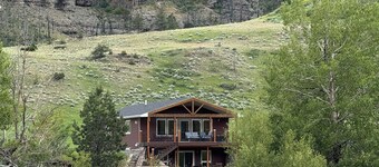 Stillwater River Front Montana Home