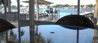 Waterfront Two Bedroom Beach House with Private Boat Dock