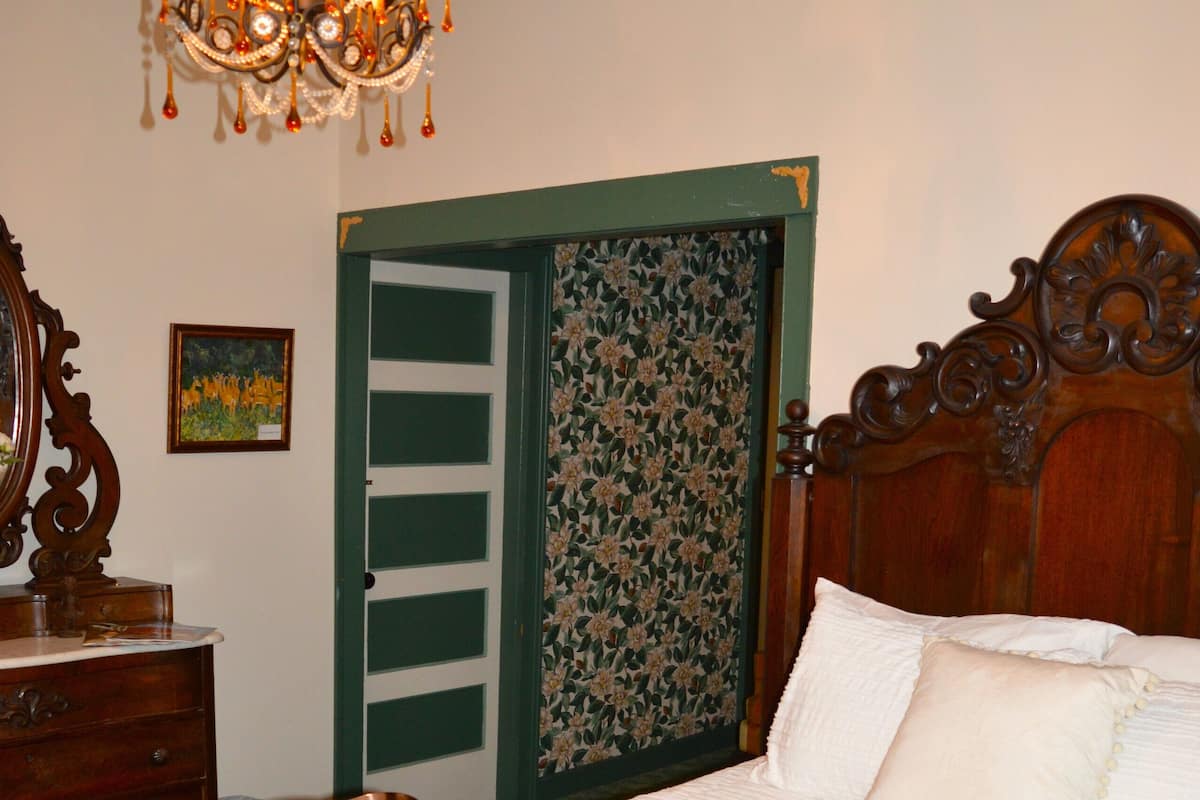 Comfort Single Room, 1 Double Bed, Non Smoking, Private Bathroom | In-room safe, iron/ironing board, free WiFi, bed sheets