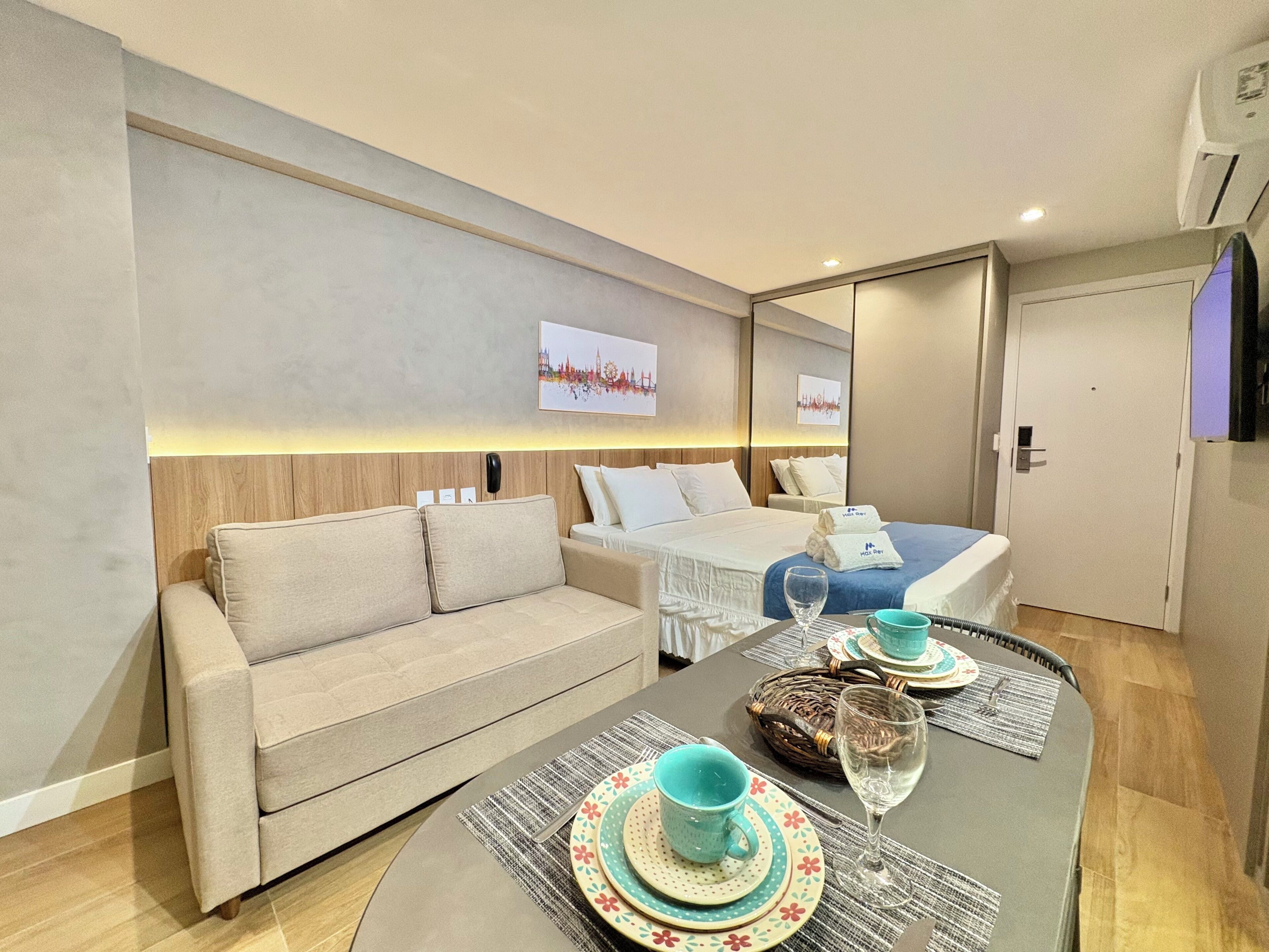 Photo - RN Studio Premium