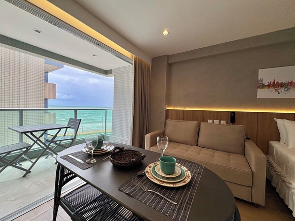 Studio, véranda, vue mer | Wi-Fi gratuit