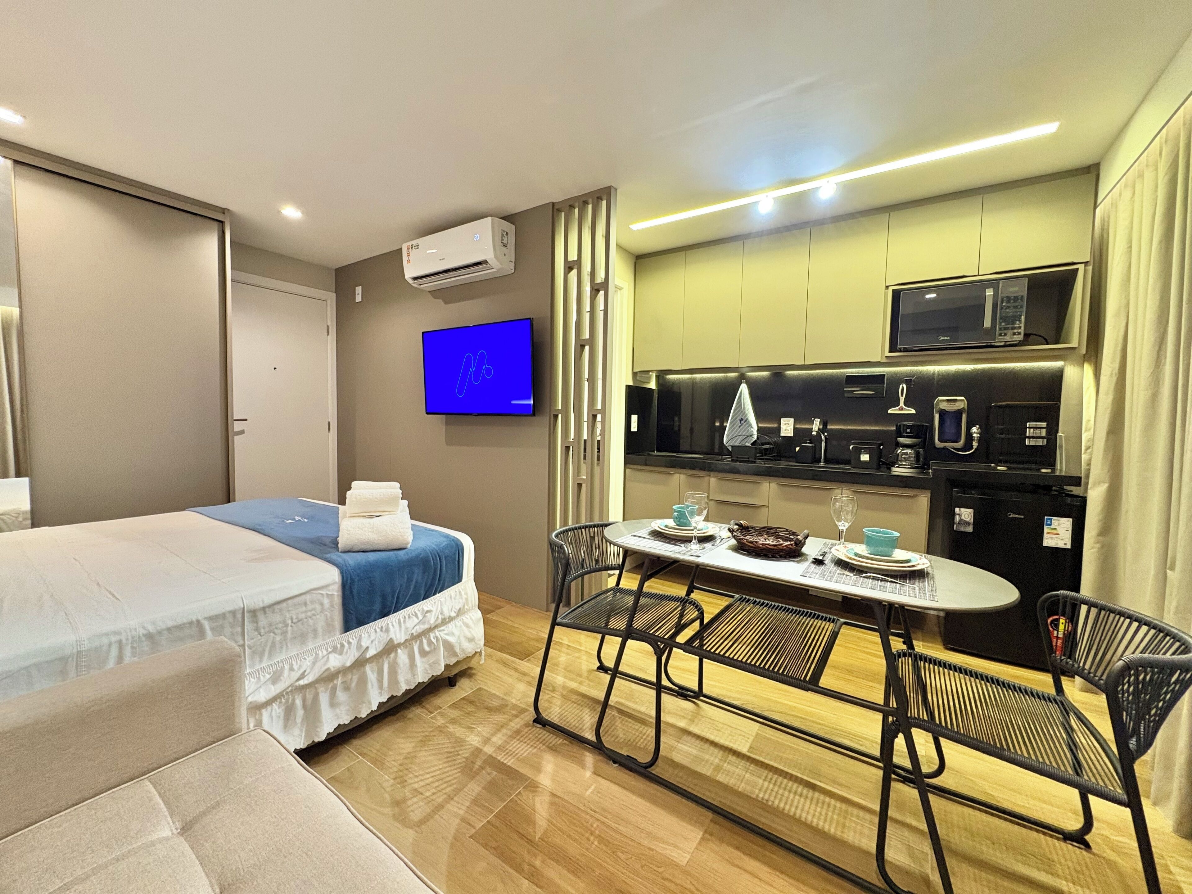 Estudio, lanai, vistas al mar | Wifi gratis