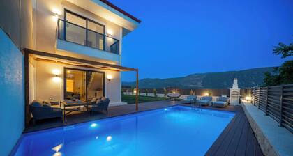 Kas Pera Villas