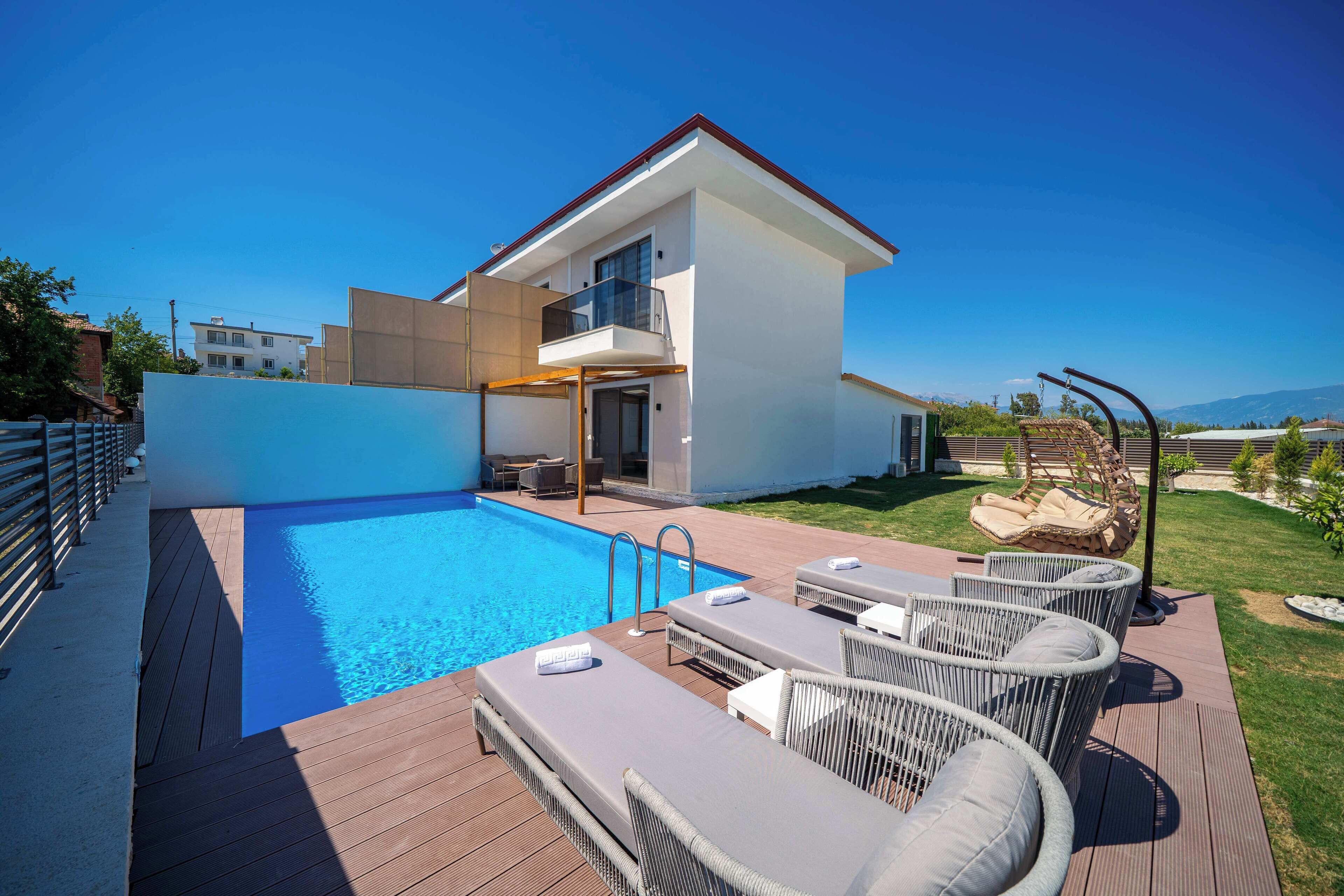 สระว่ายน้ำ