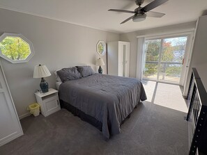 3 chambres, fer et planche à repasser, lit parapluie, Wi-Fi gratuit