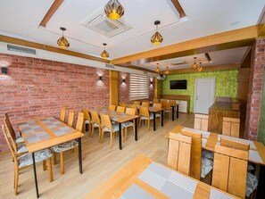用餐