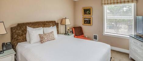 1 غرفة نوم ومكواة/لوح كي وواي فاي مجانًا وملاءات أسرّة