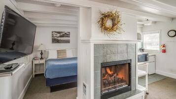 1 habitación, tabla de planchar con plancha, wifi gratis y ropa de cama