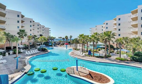 حمّام سباحة مُدفَّأ