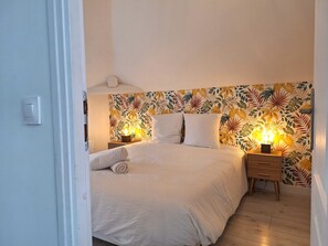 1 bedroom, WiFi, bed sheets