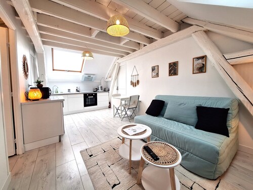 Close to everything, quiet and fully equipped F1, wifi