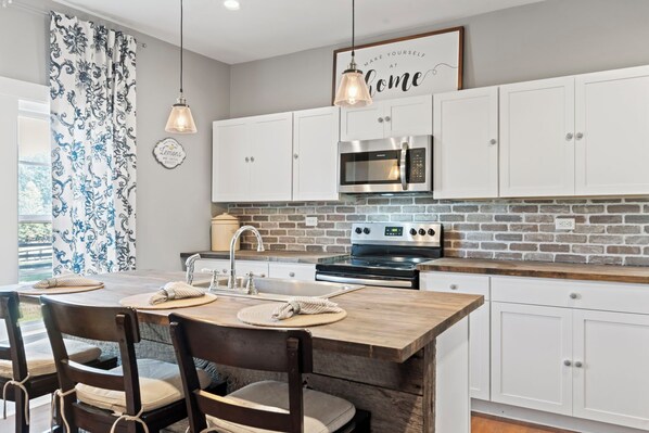 Microwave, oven, stovetop, dishwasher