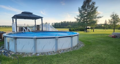 Unique getaway or rest from traveling. 10 min. off TransCan Highway and stores