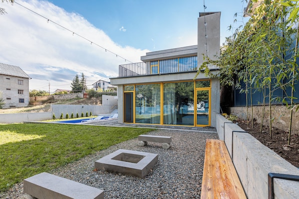 Enceinte de l’hébergement