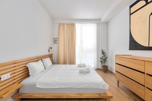 7 Schlafzimmer, Schreibtisch, kostenloses WLAN