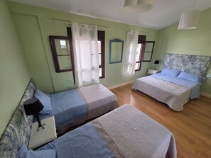 Langsir/tirai gelap terus, seterika/papan seterika