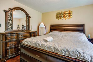 2 habitaciones, tabla de planchar con plancha, internet y ropa de cama