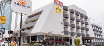 hotel plaza del sol